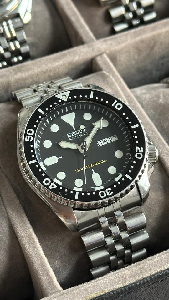 Seiko Skx007 Black Dial Watch